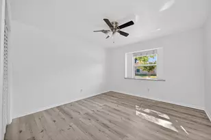 7318 Shady Grove Ln, Houston, TX 77040 - Photo 18