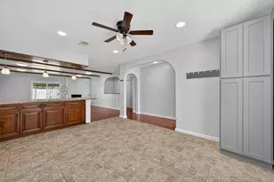 7318 Shady Grove Ln, Houston, TX 77040 - Photo 10