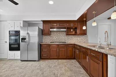 7318 Shady Grove Lane, Houston, TX 77040 - Photo 12