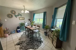 409 S Bauer Dr, Port Lavaca, TX 77979 - Photo 6