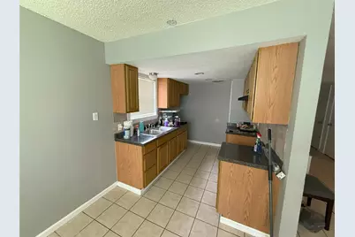 409 S Bauer Drive, Port Lavaca, TX 77979 - Photo 4