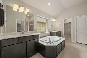 9154 Grand Jubilee Dr, Montgomery, TX 77316 - Photo 18