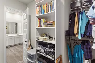 4416 Santorini Ln, Houston, TX 77045 - Photo 18