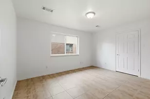 6647 Villarreal Dr, Missouri City, TX 77489 - Photo 16