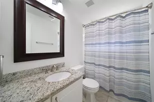 67 N Veranda Ridge Dr, The Woodlands, TX 77382 - Photo 32