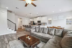 9820 Rugged Oaks Dr, Houston, TX 77080 - Photo 4