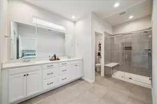 9820 Rugged Oaks Dr, Houston, TX 77080 - Photo 16