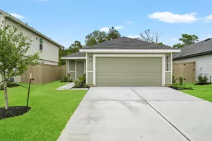 14365 Tawny St, Splendora, TX 77372 - Photo 2