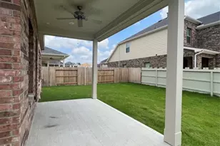 17697 Tree Of Heaven Dr, Conroe, TX 77385 - Photo 20