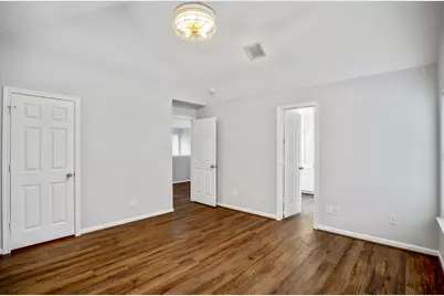 323 Plaza Del Sol Park, Houston, TX 77020 - Photo 18