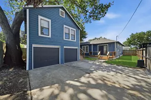 1139 W Gardner St, Houston, TX 77009 - Photo 2