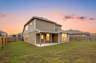 15837 Roberto Clemente Ct, Splendora, TX 77372 - Photo 2