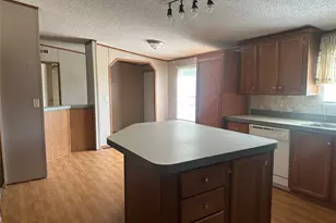 11685 W Small Oak Ln, Willis, TX 77378 - Photo 4