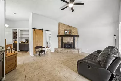 6606 Pleasant Stream Drive, Katy, TX 77449 - Photo 6