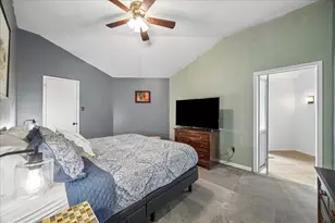 6606 Pleasant Stream Dr, Katy, TX 77449 - Photo 4