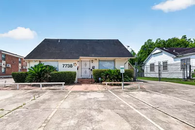 7738 Park Place Boulevard #A, Houston, TX 77087 - Photo 2