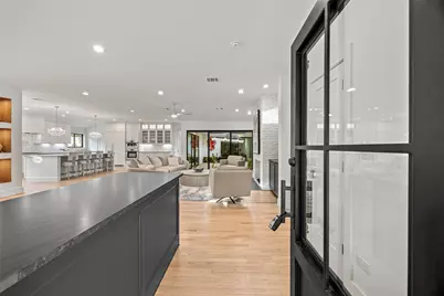 5658 Del Monte Drive, Houston, TX 77056 - Photo 2