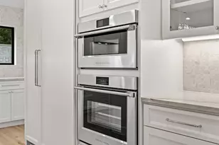 5658 Del Monte Dr, Houston, TX 77056 - Photo 14