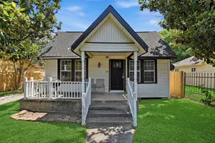 9330 E Avenue L, Houston, TX 77012 - Photo 2