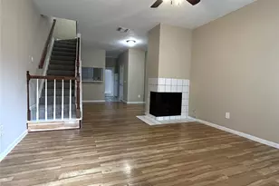 2910 Grants Lake Blvd, Sugar Land, TX 77479 - Photo 2