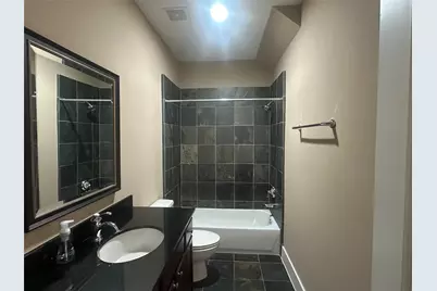 1715 W 24th Street, Houston, TX 77008 - Photo 6