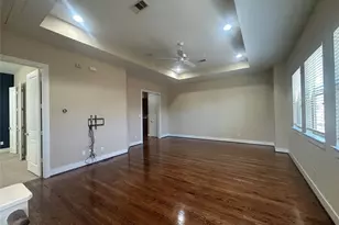 1715 W 24th St, Houston, TX 77008 - Photo 4