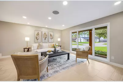 10207 Oakpoint Drive, Houston, TX 77043 - Photo 8