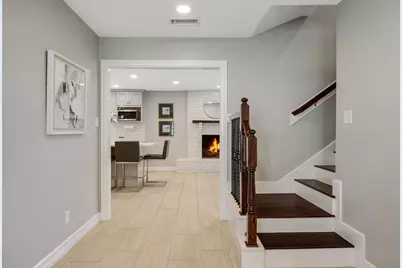 10207 Oakpoint Drive, Houston, TX 77043 - Photo 12