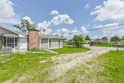 14249 Brownsville Street, Houston, TX 77015 - Photo 22