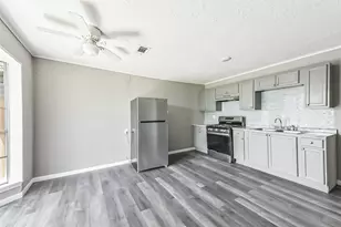14249 Brownsville St, Houston, TX 77015 - Photo 6