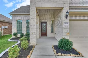 21433 Kings Guild Ln, Kingwood, TX 77339 - Photo 2