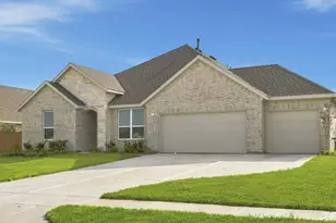 1750 Mesquite Trl, Dayton, TX 77535 - Photo 2