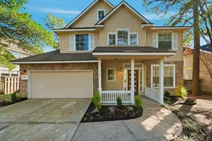 82 N Apple Springs Cir, The Woodlands, TX 77382 - Photo 2