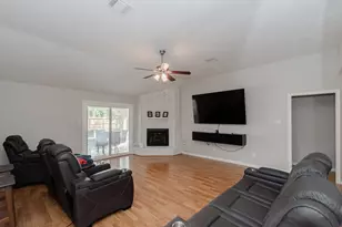 2905 Hamm Rd, Pearland, TX 77581 - Photo 6