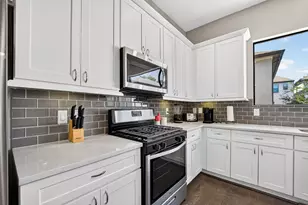 312 Palmer St, Houston, TX 77003 - Photo 12