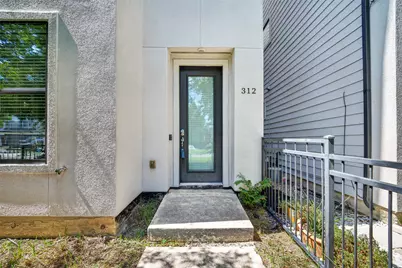 312 Palmer Street, Houston, TX 77003 - Photo 2