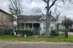 211 Tabor St, Houston, TX 77009 - Photo 4