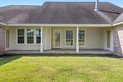 544 Meadow Lane, Winnie, TX 77665 - Photo 4