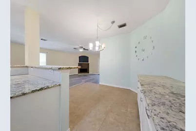 4927 Deep Glen Lane, Katy, TX 77449 - Photo 10