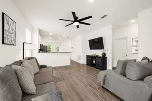 10722 Cashew Run Ln, Houston, TX 77075 - Photo 8