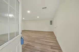 23122 Whispering Willow Dr, Spring, TX 77373 - Photo 32