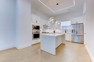861 Fisher St, Houston, TX 77018 - Photo 16