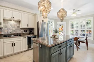 11519 Pecan Canyon Ct, Tomball, TX 77377 - Photo 10