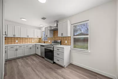 3838 Daphne Street, Houston, TX 77021 - Photo 10