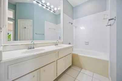 1026 Van Buren Street, Houston, TX 77019 - Photo 12
