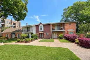 1789 Saxony Ln, Houston, TX 77058 - Photo 16