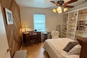1789 Saxony Ln, Houston, TX 77058 - Photo 10