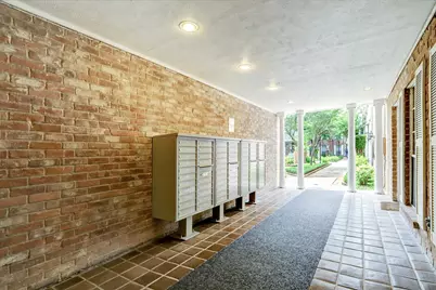 353 N Post Oak Lane #627, Houston, TX 77024 - Photo 14