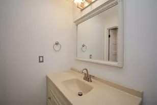 9614 Val Verde St, Houston, TX 77063 - Photo 20