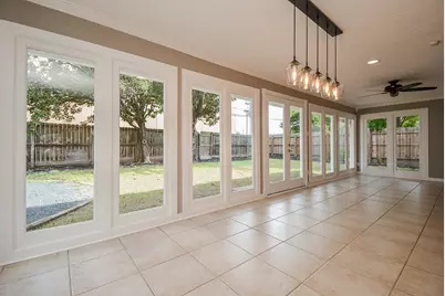 9614 Val Verde Street, Houston, TX 77063 - Photo 14